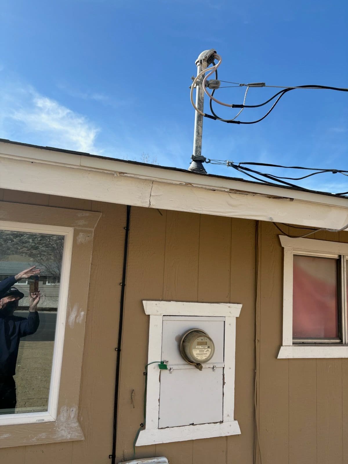 Gallery photos for Upgrade to Modern 125 Amp Electric Service: Image #1