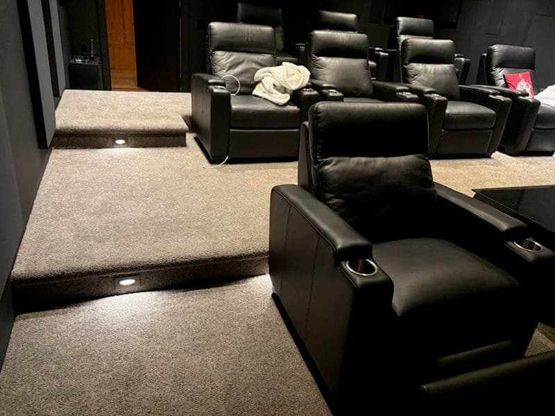 Gallery photos for Enhance Your Home Theater with Cozy Lighting: Image #2